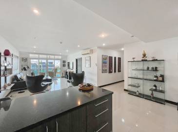 Pattaya, 3 Bedrooms Bedrooms, ,3 BathroomsBathrooms,Condo,For Rent,2832