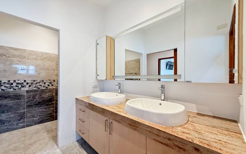 Pattaya, 3 Bedrooms Bedrooms, 0 ,3 BathroomsBathrooms,House,For Rent,0,2842
